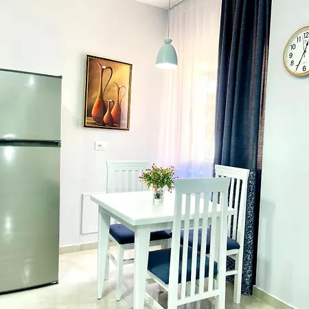 Albis Center Selvia * Tirana