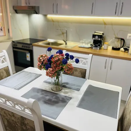 Albis Center Selvia Tirana