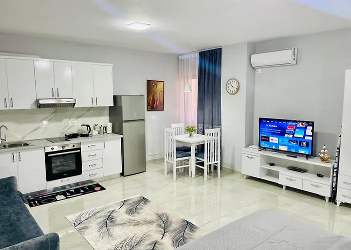 Albis Center Selvia Appartement Tirana