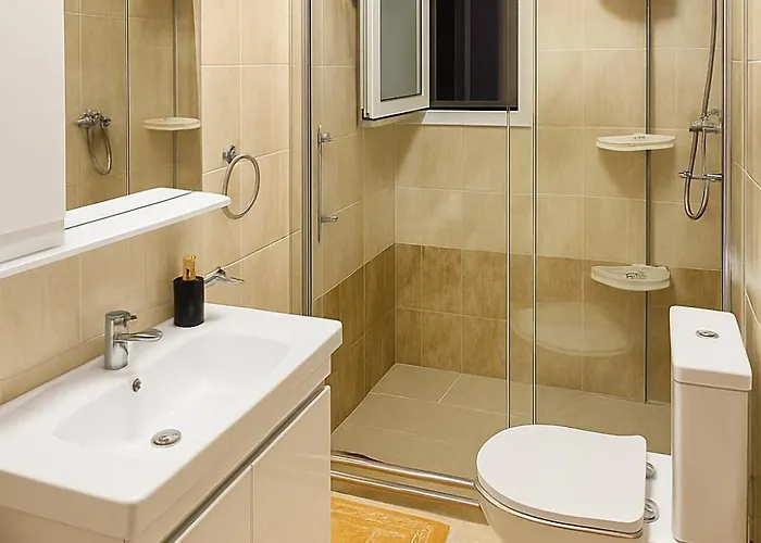 Albis Center Selvia Apartment *